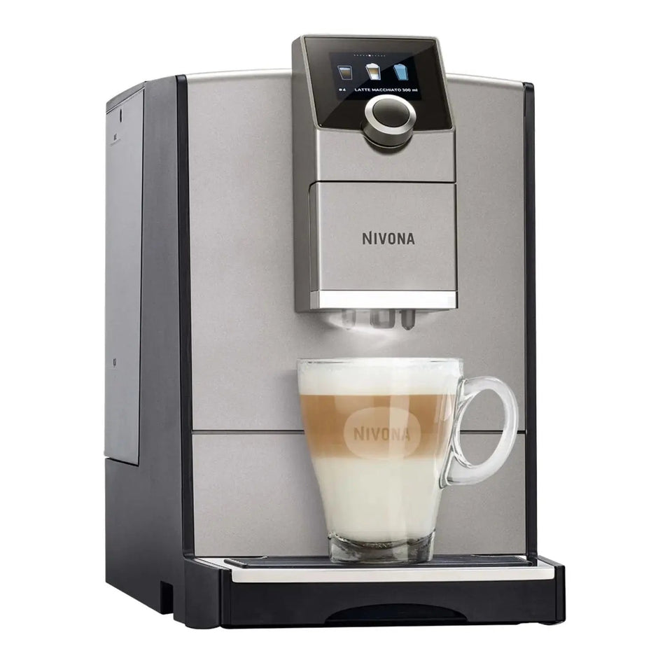 Nivona NICR 795 Kaffeevollautomat Titan Chrom mit Aroma Balance & Live-Programmierung