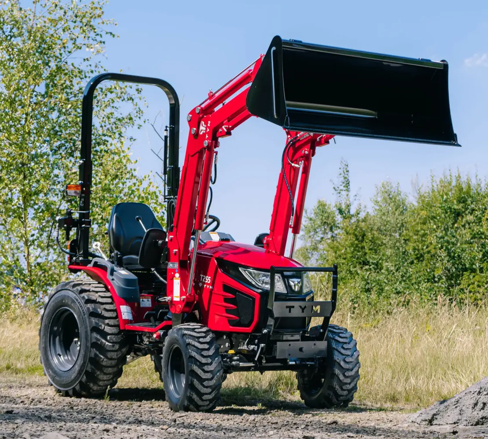 Tym Allrad-Kompakttraktor T255 mit Rasenbereifung und Frontlader